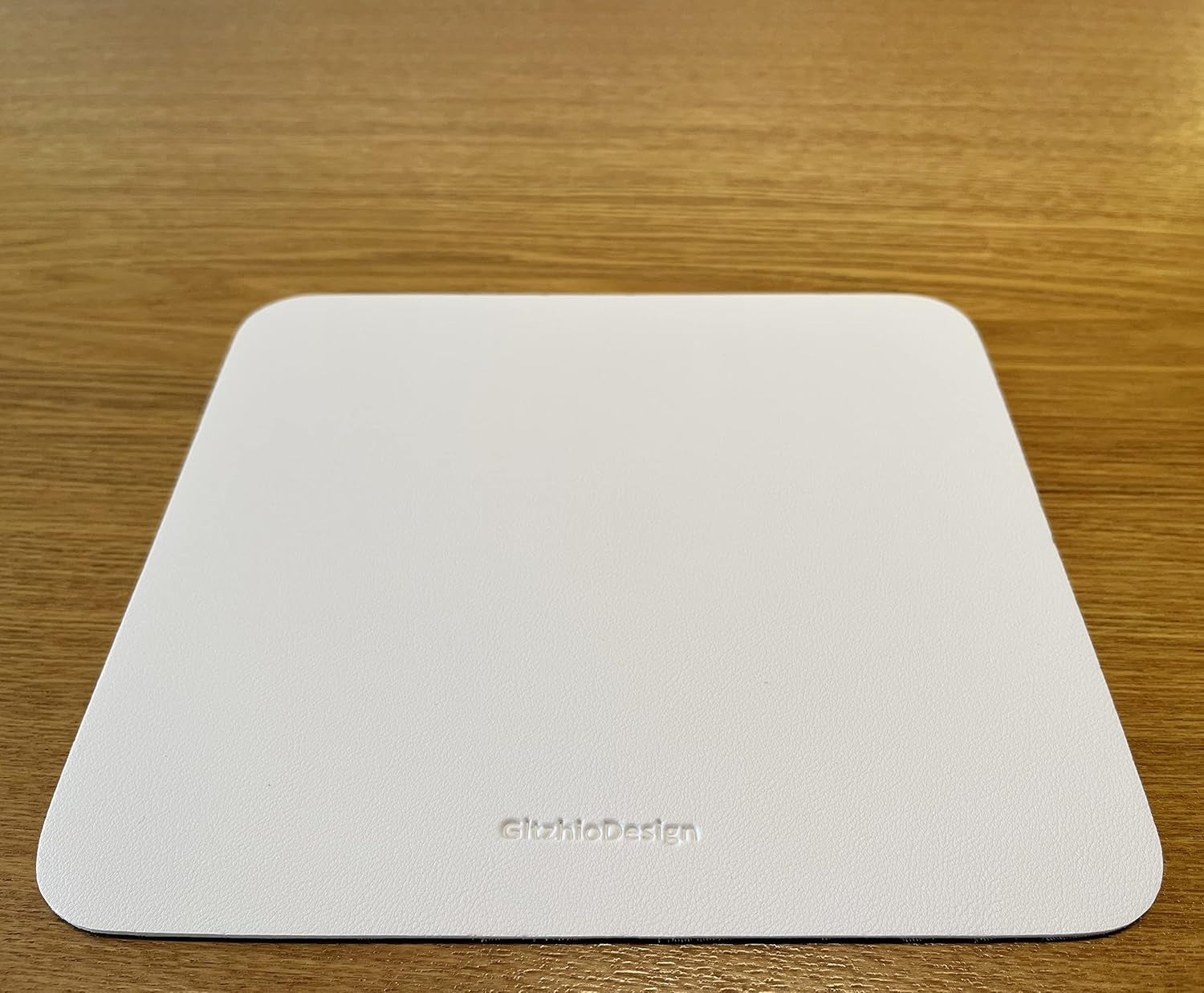 Leather Mouse Pad, Non-Slip Mouse Pad and Waterproof Mouse Mat Writing Pad for Office and Home, Dual-Sided Multifunctional Mouse Pad, Mouse Pad for Desk (White)